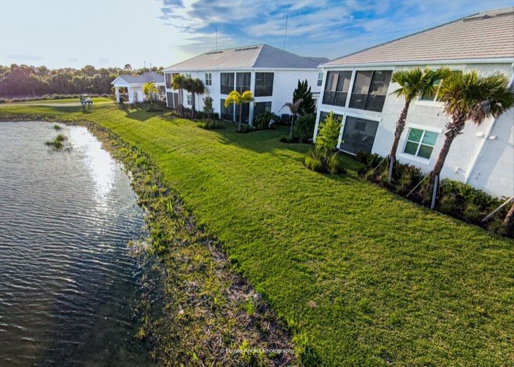 Serenity, golf and water views, beautiful sunsets
